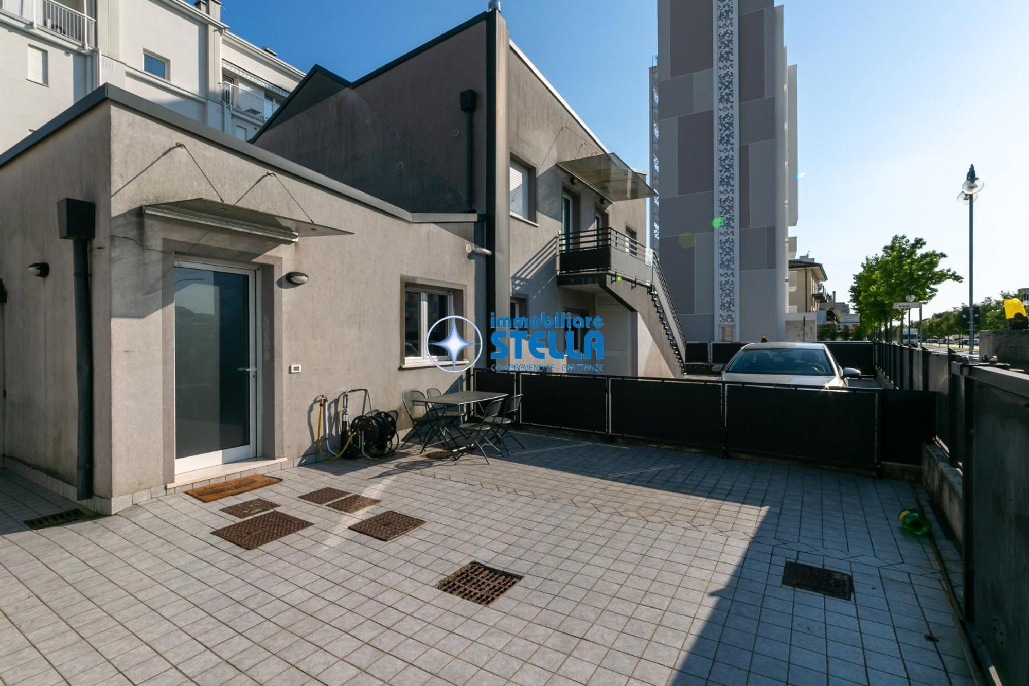 Condominio Milan リド・ディ・イエゾロ エクステリア 写真
