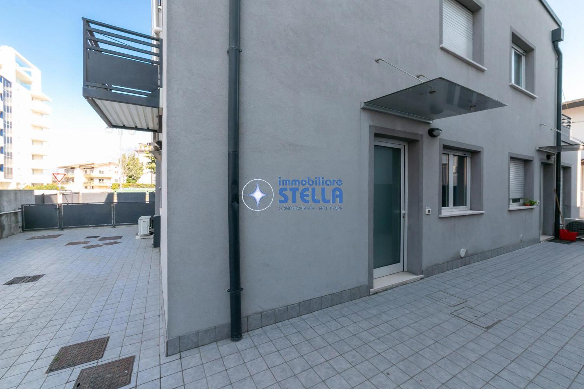 Condominio Milan リド・ディ・イエゾロ エクステリア 写真