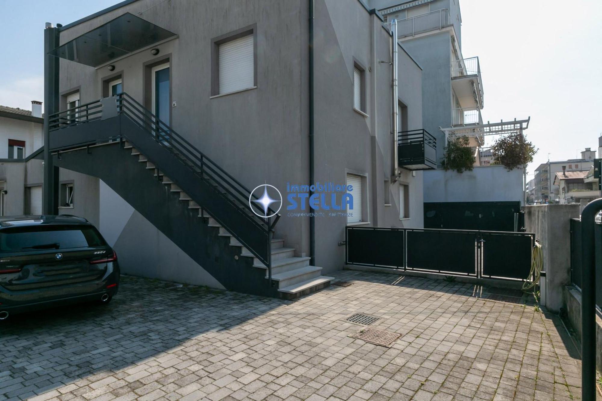 Condominio Milan リド・ディ・イエゾロ エクステリア 写真